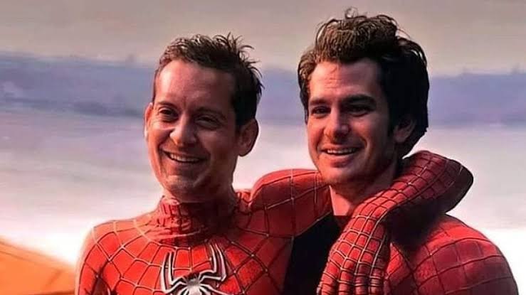 Tobey Maguire and Andrew Garfield spider-man