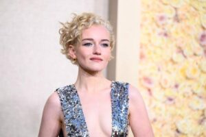 Julia Garner